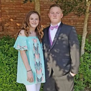 Meet your Posher, Cara